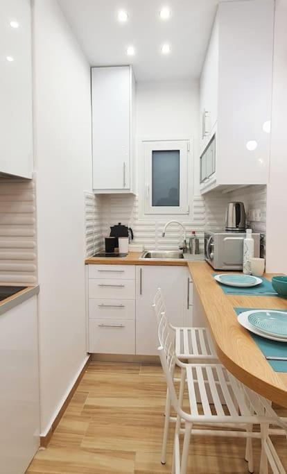 Acropolis Thisio Apartment 2 Bedrooms 2 Bathrooms Athen Exterior foto